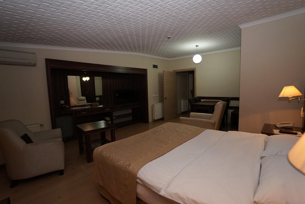 Yalihan Ari Hotel Unye Bagian luar foto
